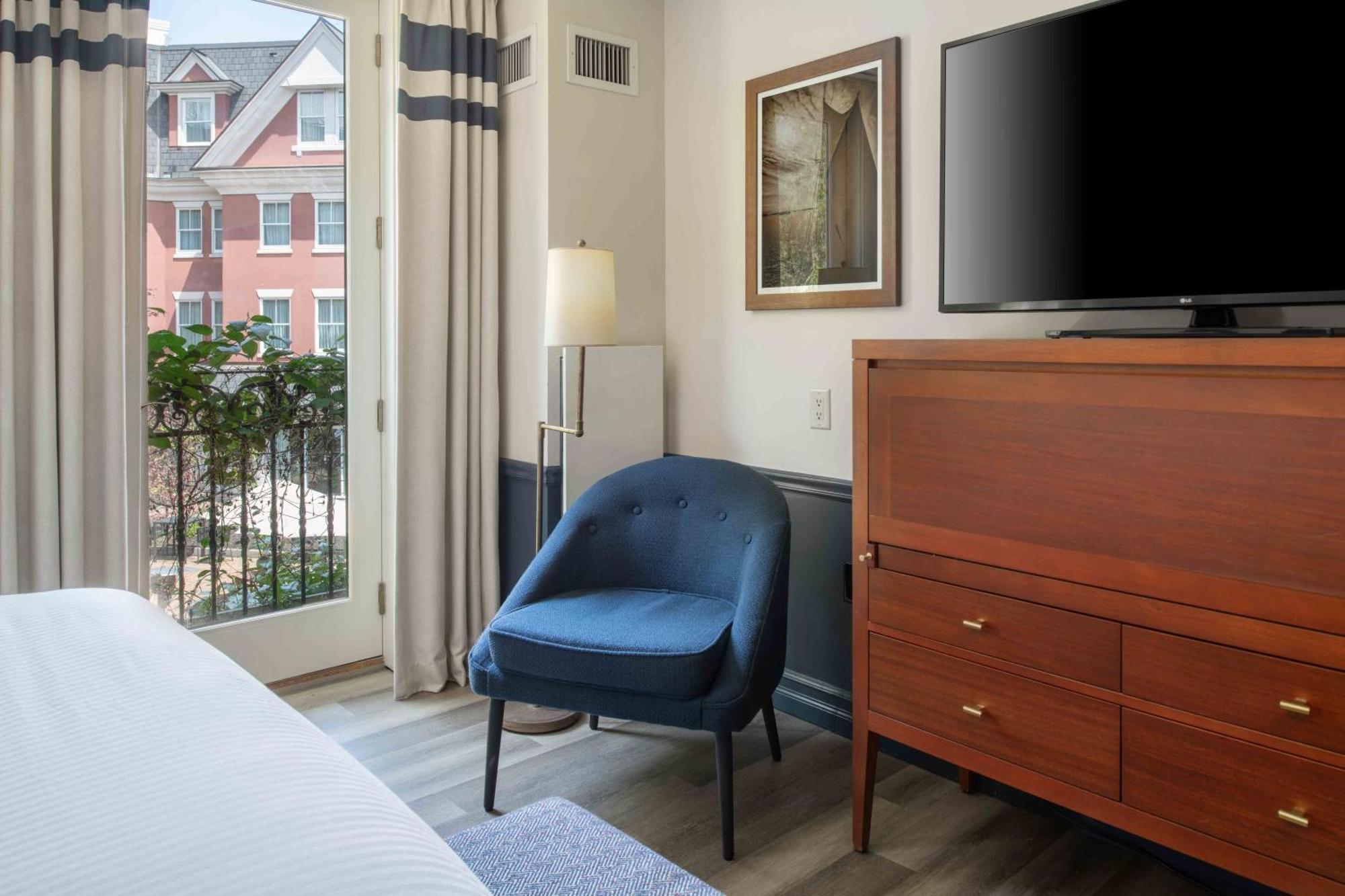 Quadruple Room Garden View