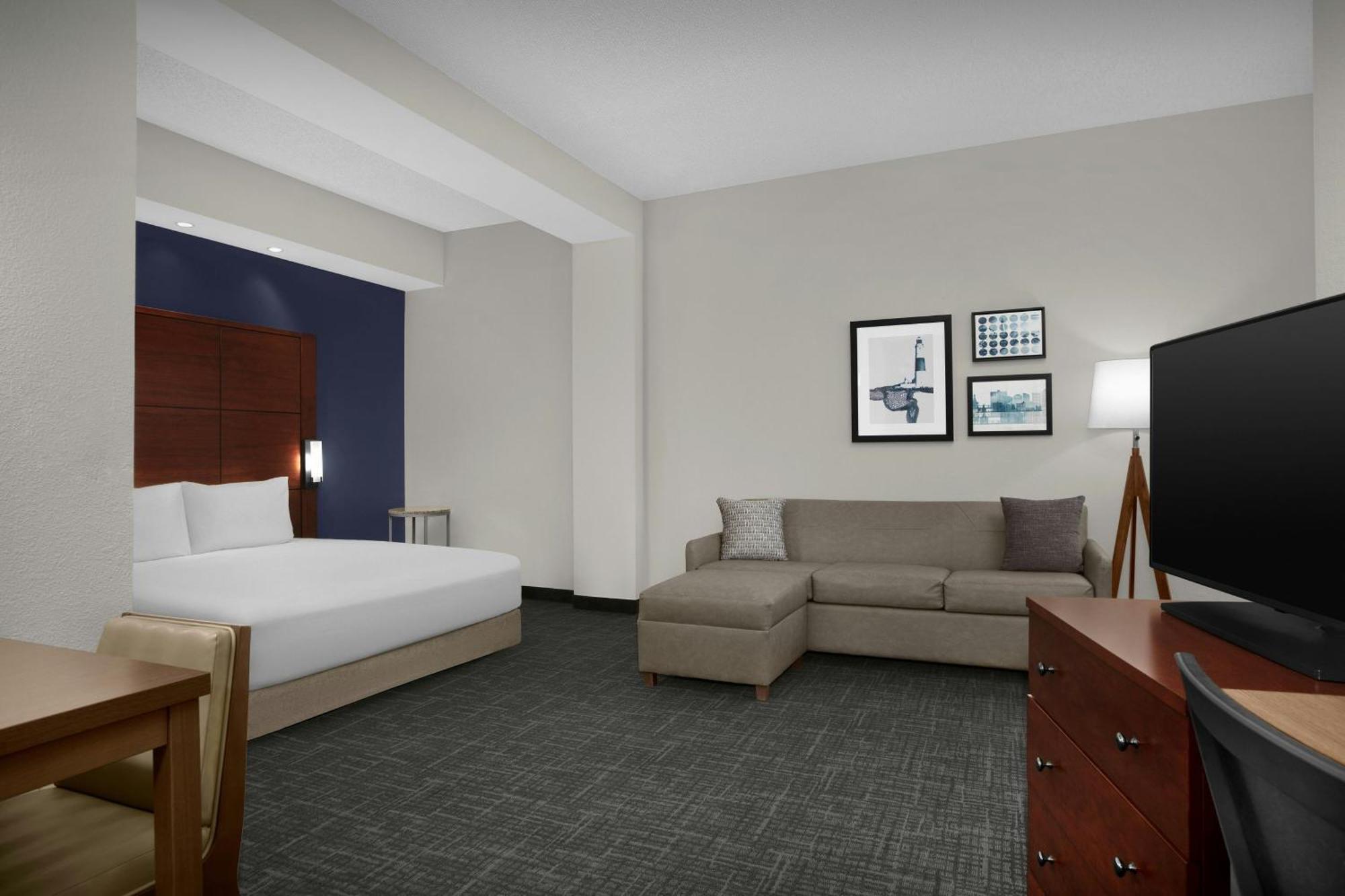 King Studio Sofa Bed Harbor View
