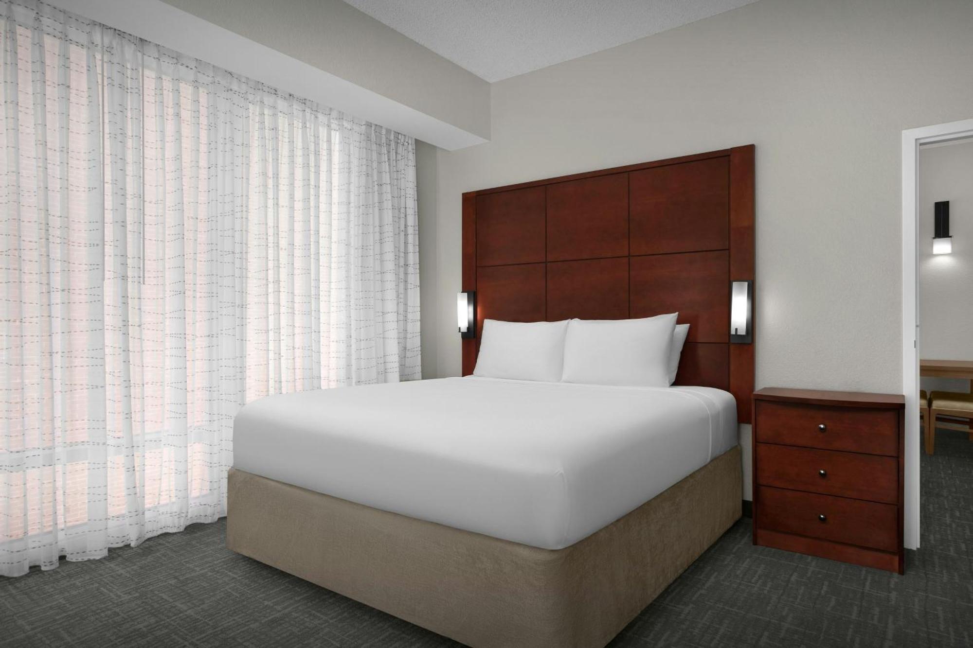 Two-Bedroom King Suite
