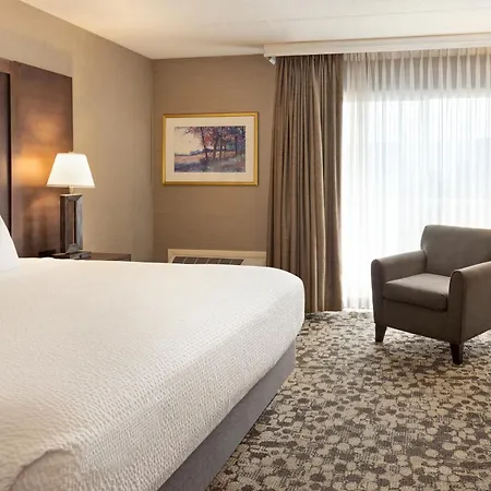 Ramada Plaza By Wyndham Portland-2
