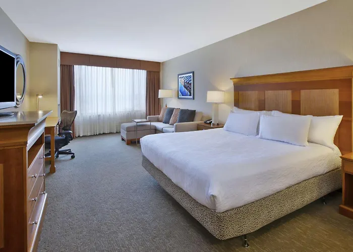 Hilton Garden Inn Portland Downtown Waterfront